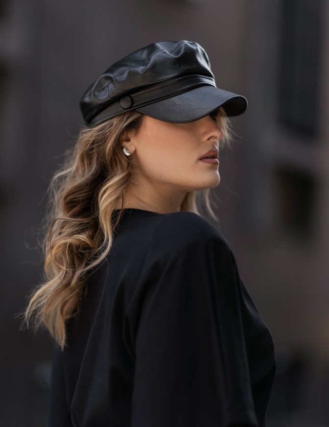 DOLLS CAPPELLO  ECO LUCIDO