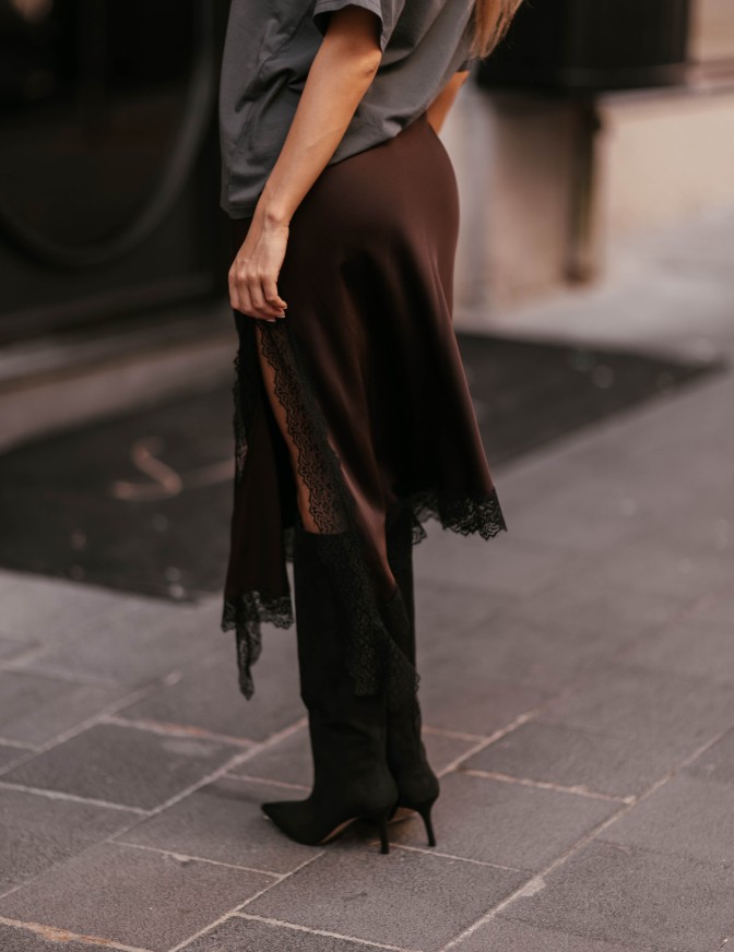 VICOLO GONNA  LUNGA PIZZO NERO