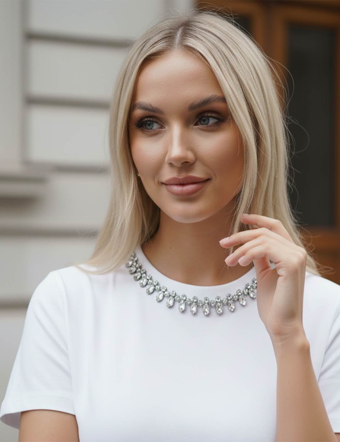 ONLY TSHIRT  COLLANA STRASS