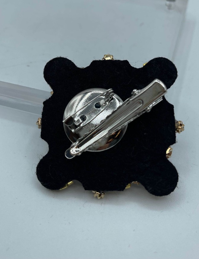 DOLLS SPILLA - FERMAGLIO