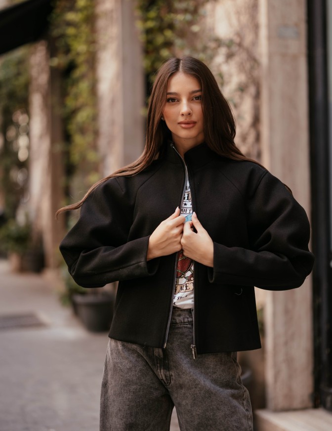 VICOLO GIUBBOTTO  SBUFFO...