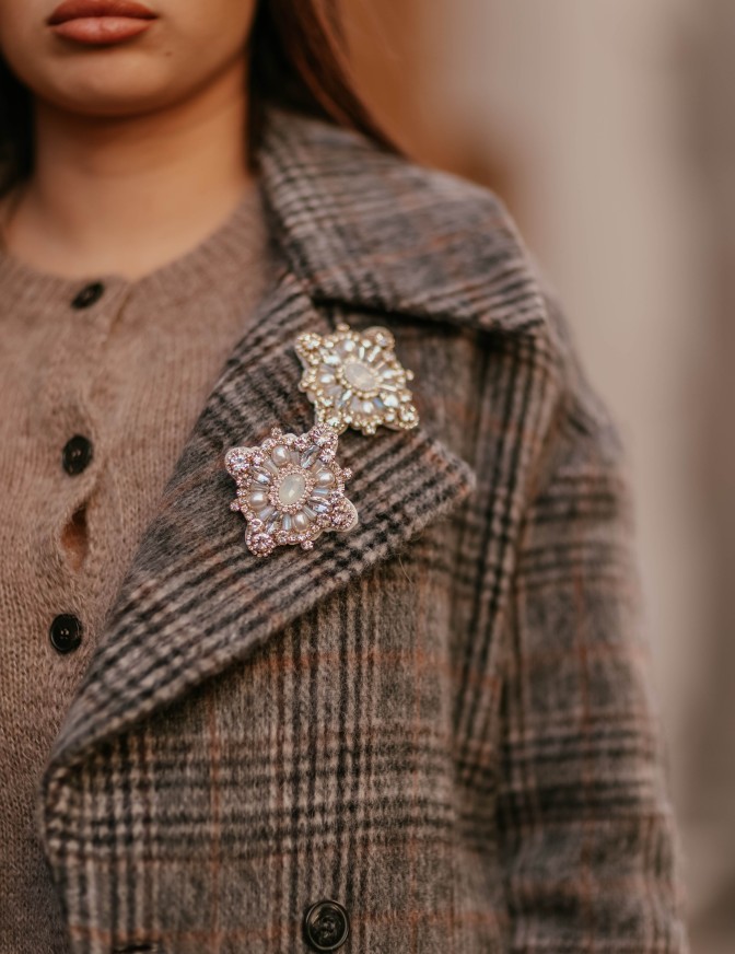 DOLLS ACCESSORI  FERMAGLIO...