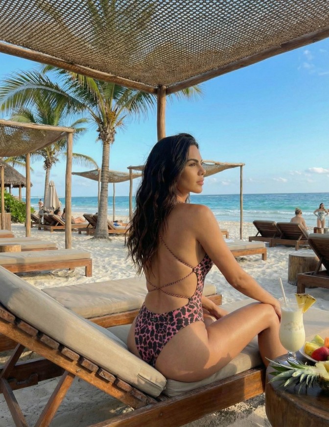 F**K COSTUME INTERO MAC PINK