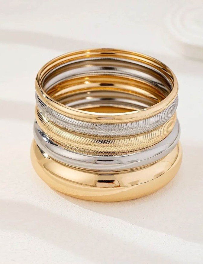 DOLLS SET 5 BRACCIALI ORO E...