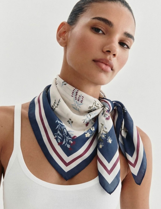 ONLY ACCESSORI FOULARD...