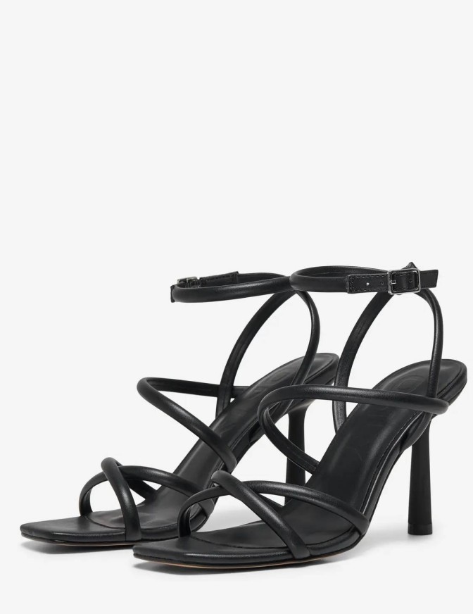 ONLY SCARPE   INCROCIO