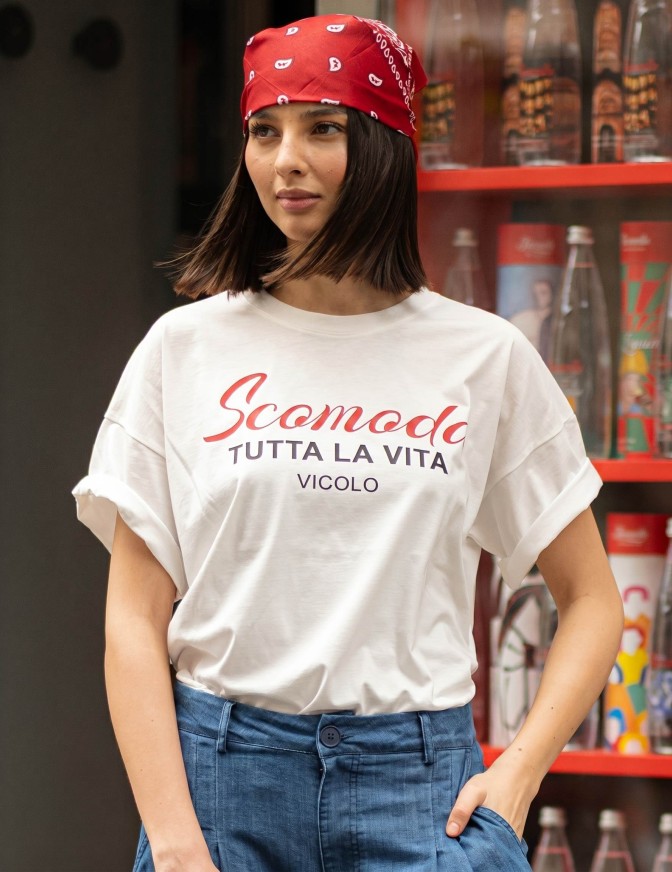 VICOLO TSHIRT  SCOMODA