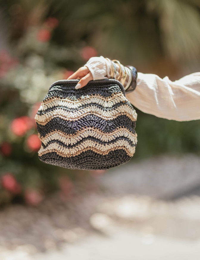 F**K BORSA MEDIUM CLUTCH BAG