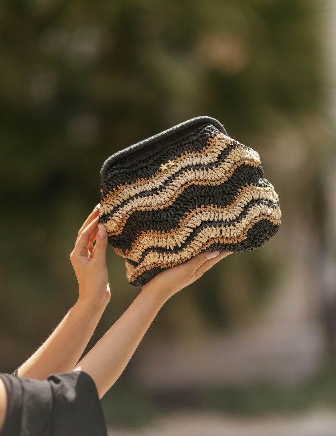 F**K BORSA MEDIUM CLUTCH BAG