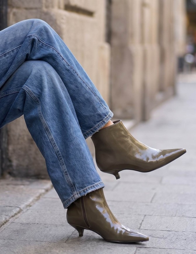 DIVINE FOLLIE SCARPE...