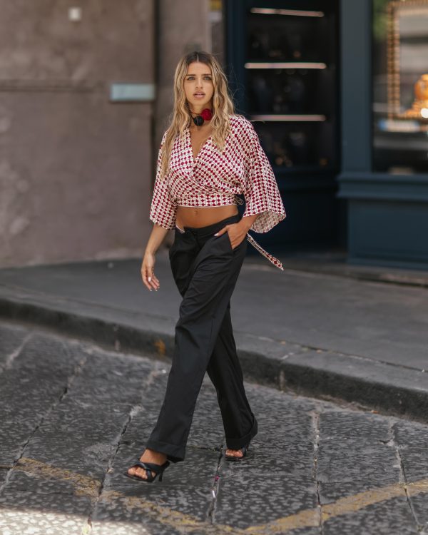 Acquista il look