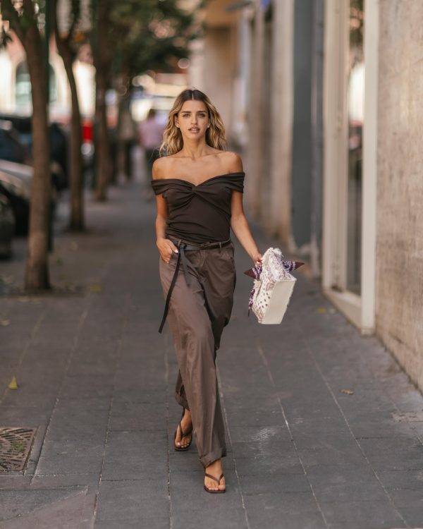 Acquista il look
