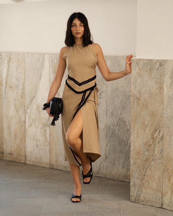 Acquista il look