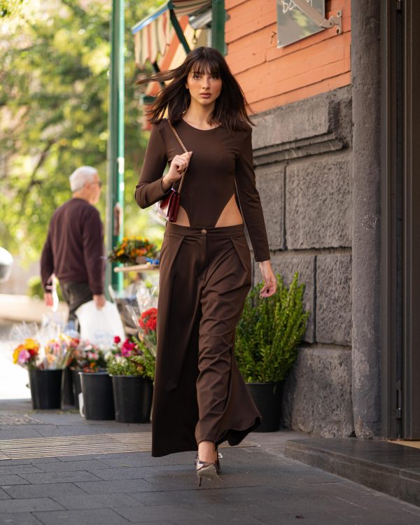 Acquista il look