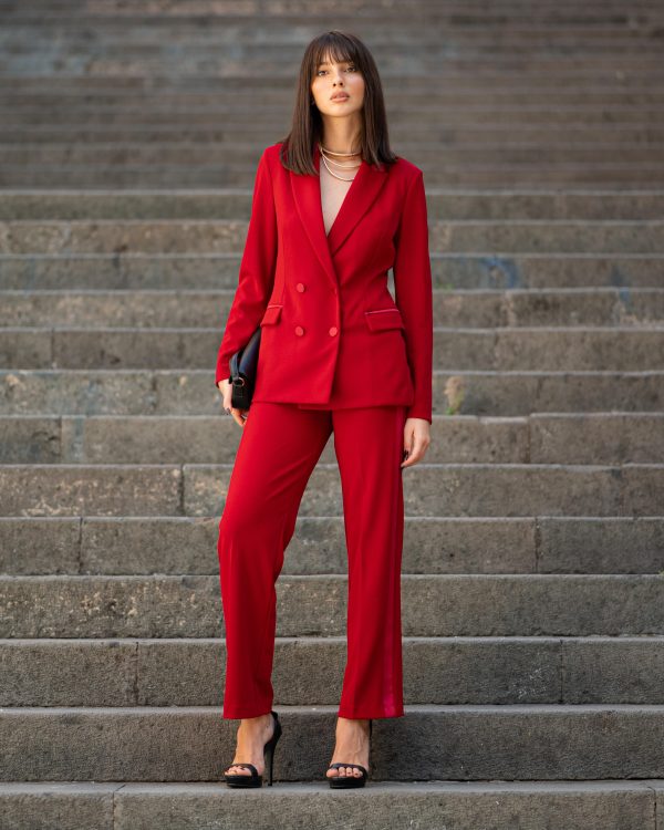 Acquista il look