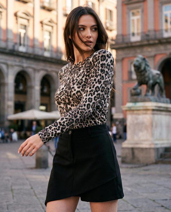 Acquista il look